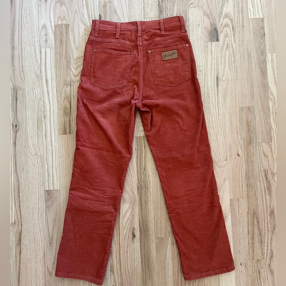Wrangler Rust Cords - Picture 2 of 5
